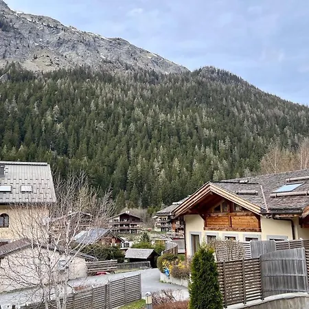 Chalet Of 235 M2 With Balcony Garden In Chalet Chamonix